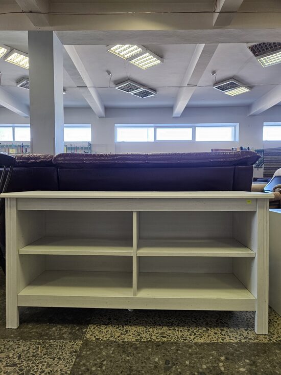 Balta zema kumode / kurpju plaukts