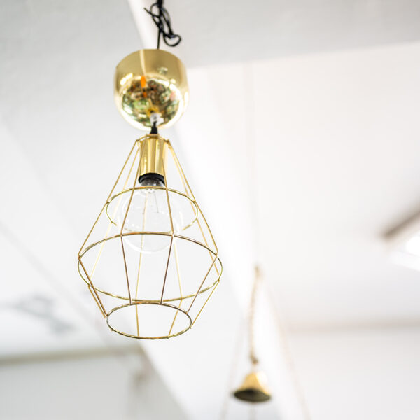 Lietotas lampas un gaismas ķermeņi