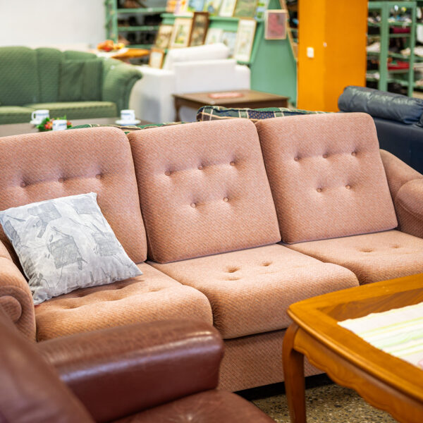 Lietoti dīvāni, mājas furnitūra